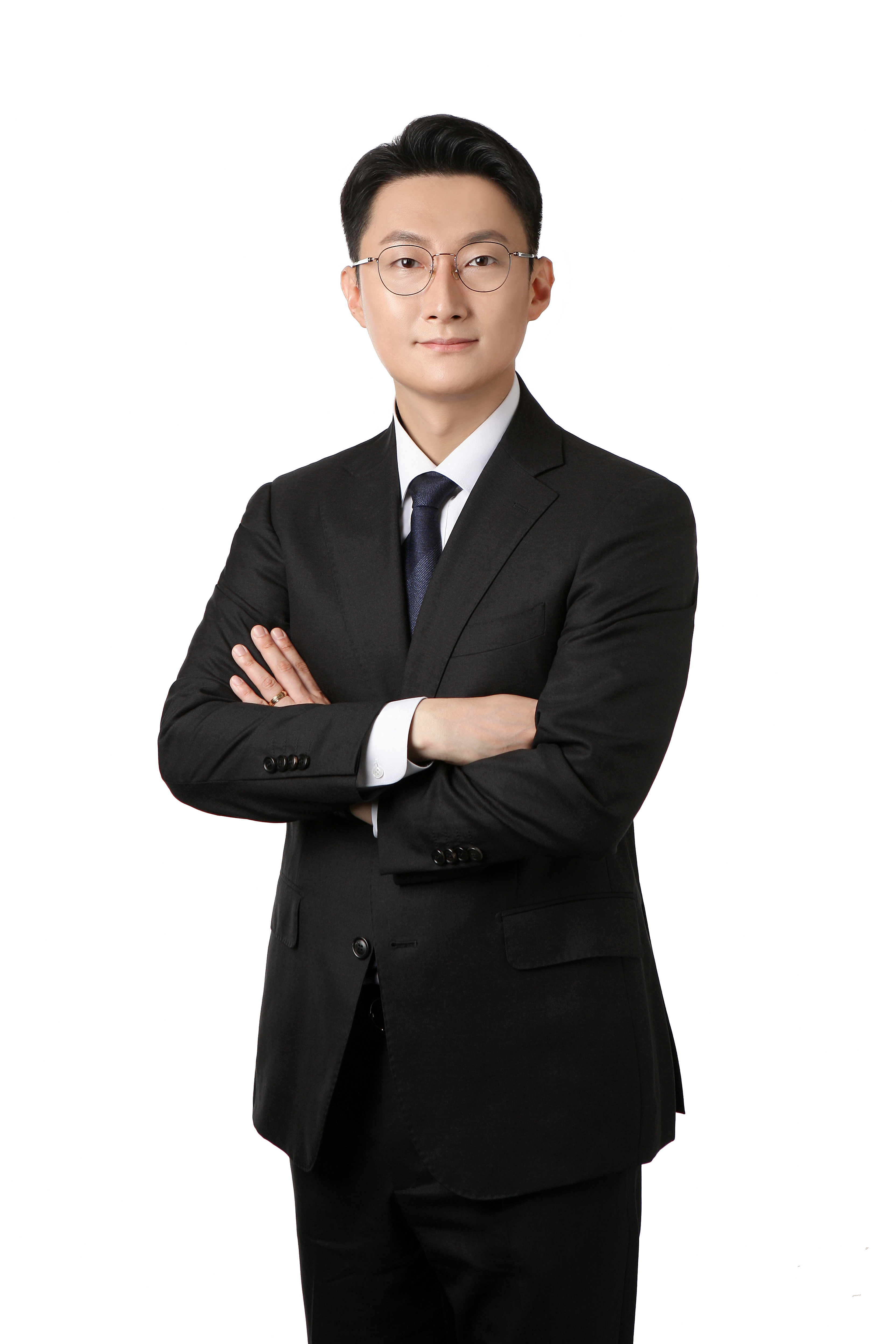 18. 도주훈 변호사님 프로필.jpg